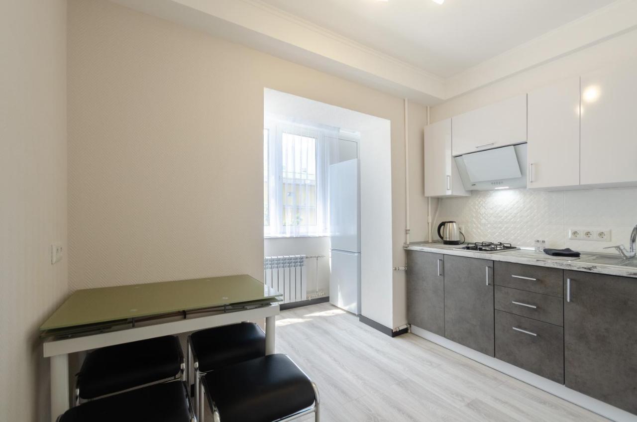 קייב Artal Apartment On Obolonskyi Avenue 16 מראה חיצוני תמונה
